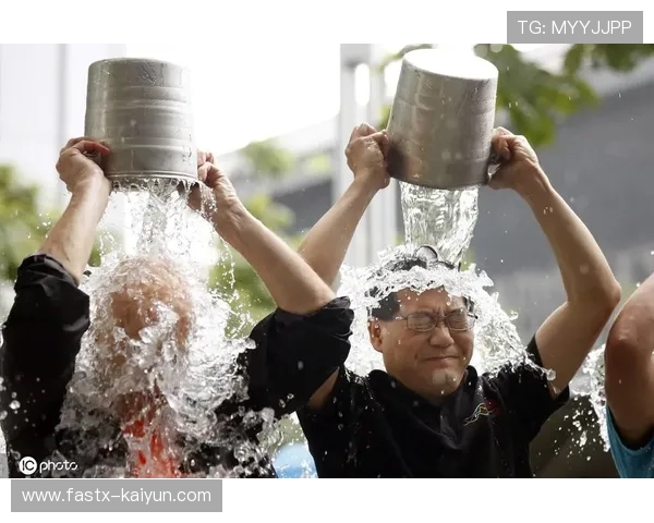 UFC粉丝体能挑战燃动全场 掀起全民健身新热潮